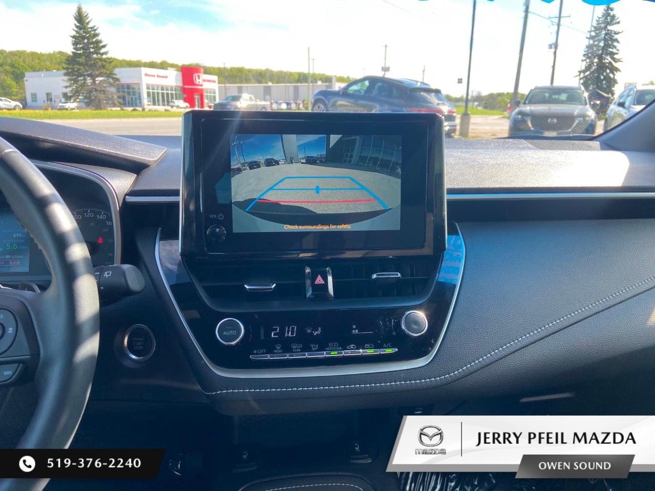 2024 Toyota Corolla Hatchback CVT Photo