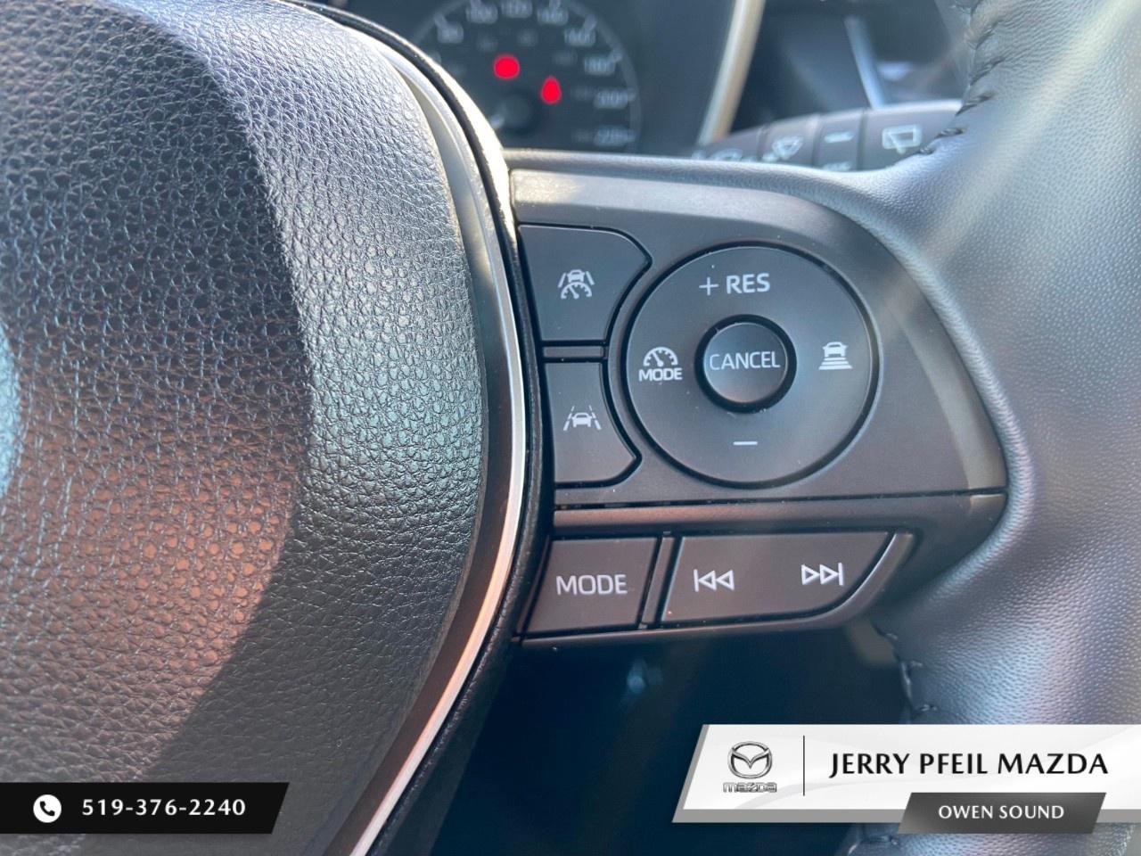 2024 Toyota Corolla Hatchback CVT Photo