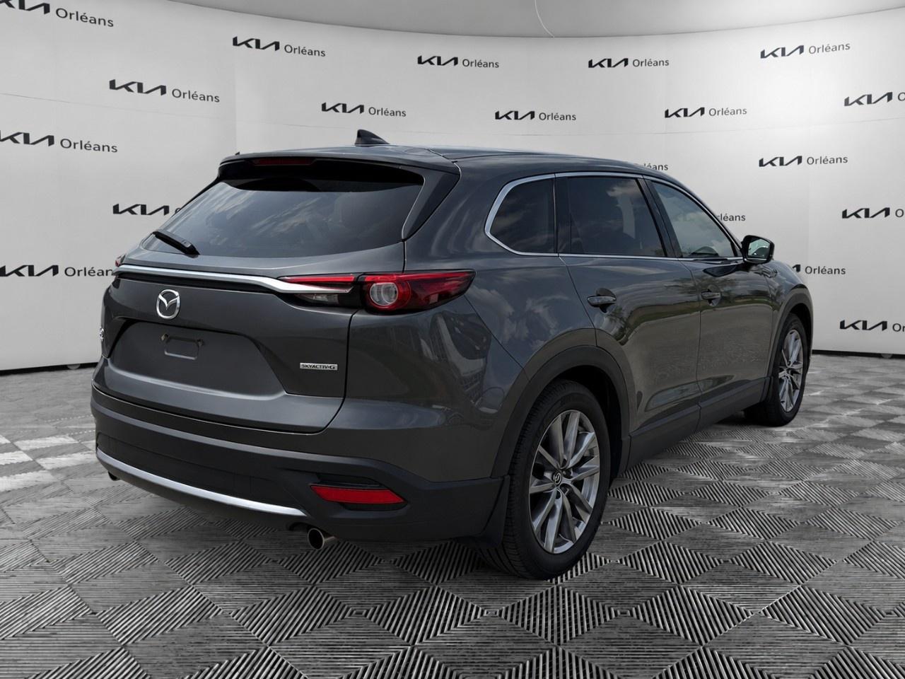 2022 Mazda CX-9 GS AWD Photo4