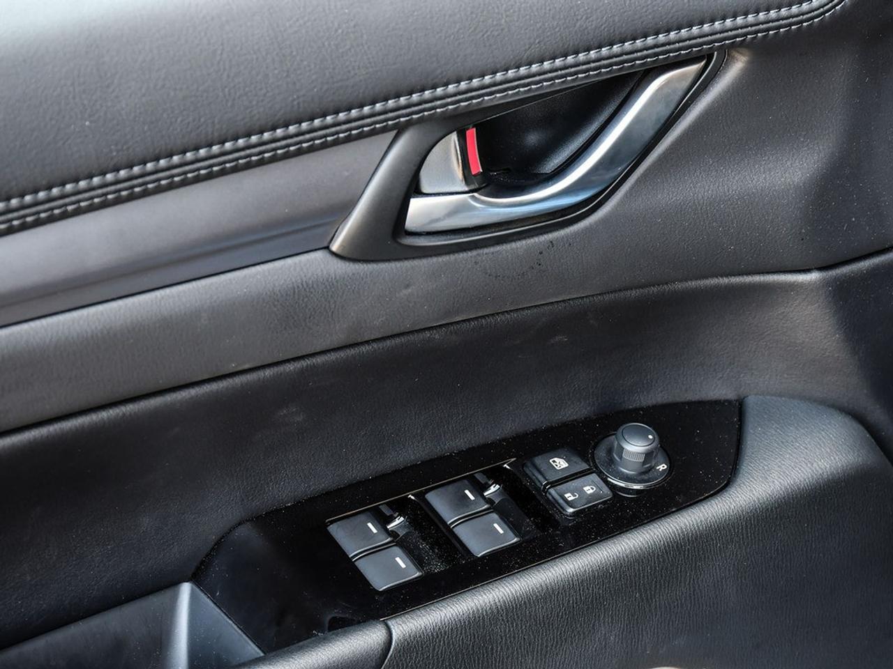 2023 Mazda CX-5  Photo