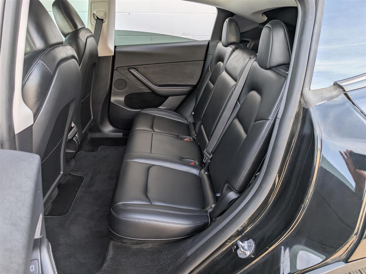 2024 Tesla Model Y LONG RANGE AWD - DUAL MOTOR Photo