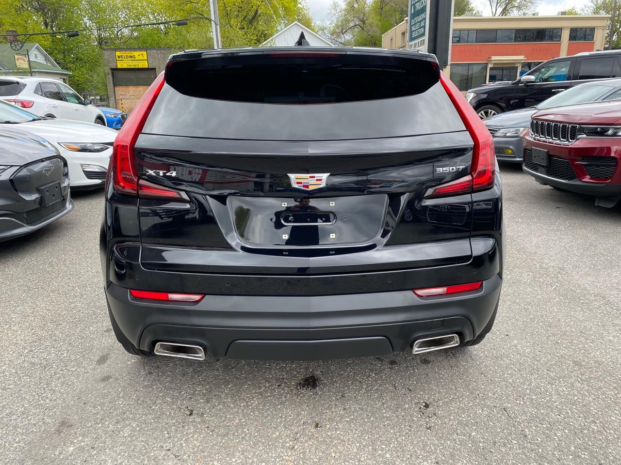 2023 Cadillac XT4 Luxury | Apple CarPlay | Android Auto Photo4