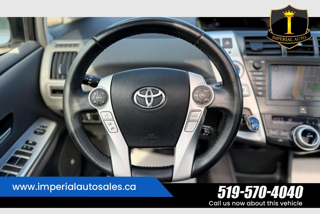 2012 Toyota Prius V WAGON Photo