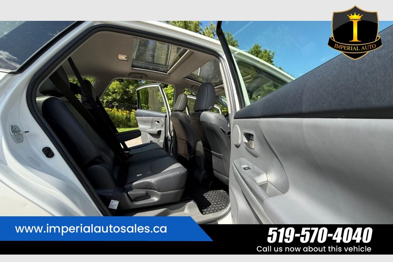 2012 Toyota Prius V -CLEAN HISTORY Photo