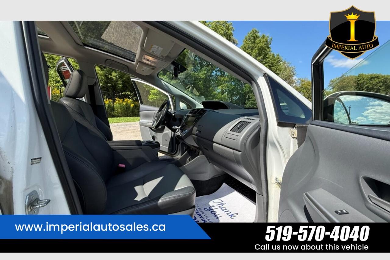 2012 Toyota Prius V -CLEAN HISTORY Photo