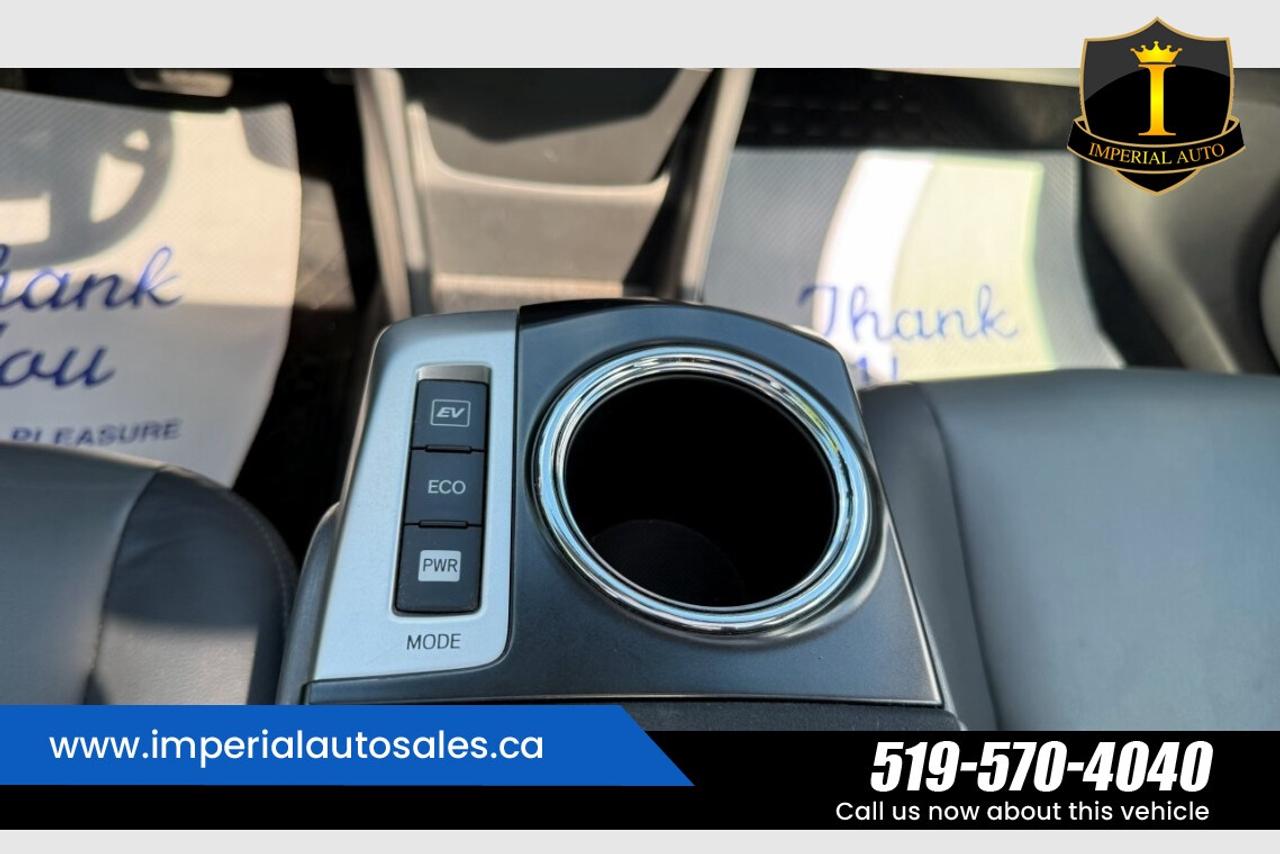 2012 Toyota Prius V -CLEAN HISTORY Photo