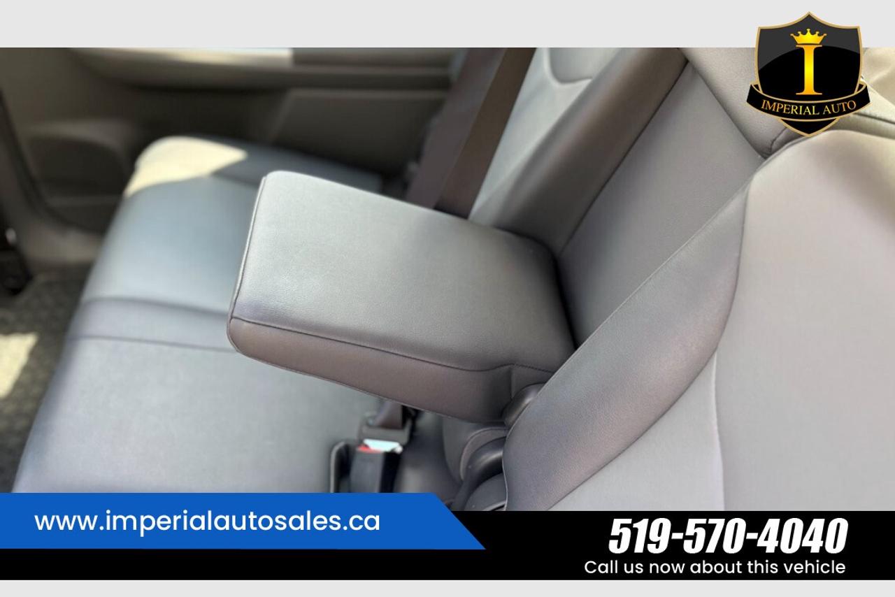 2012 Toyota Prius V -CLEAN HISTORY Photo