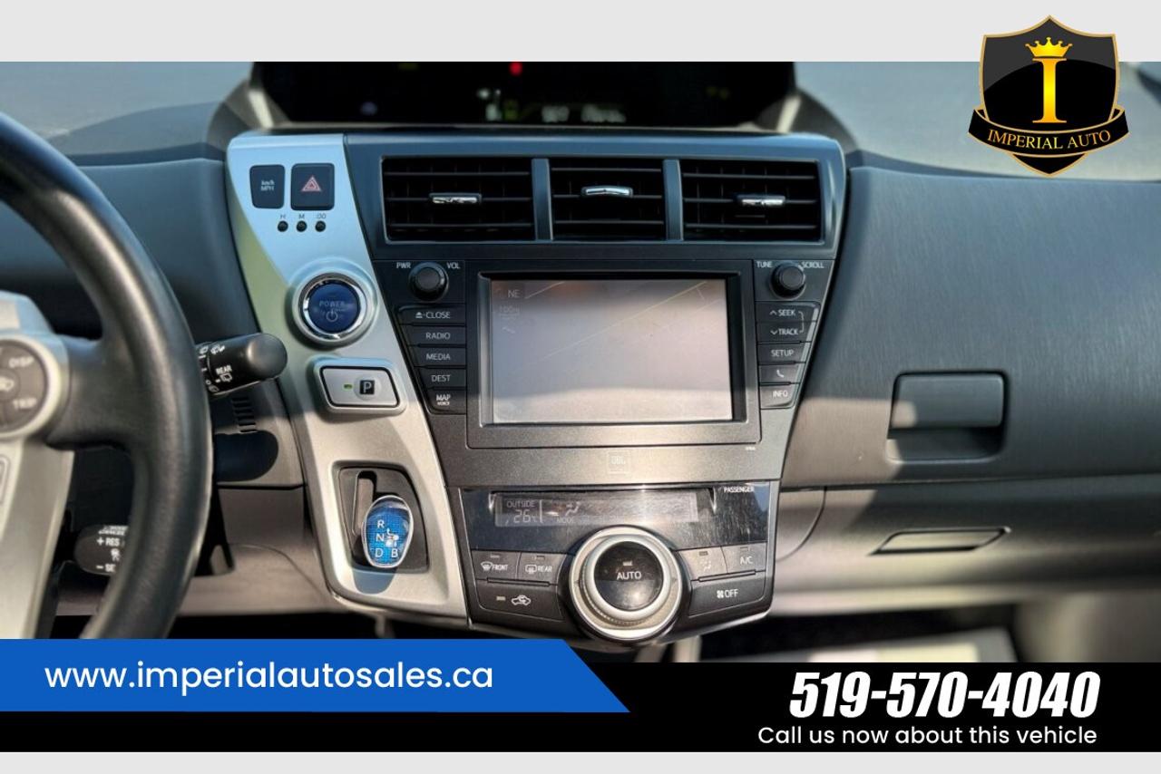 2012 Toyota Prius V -CLEAN HISTORY Photo
