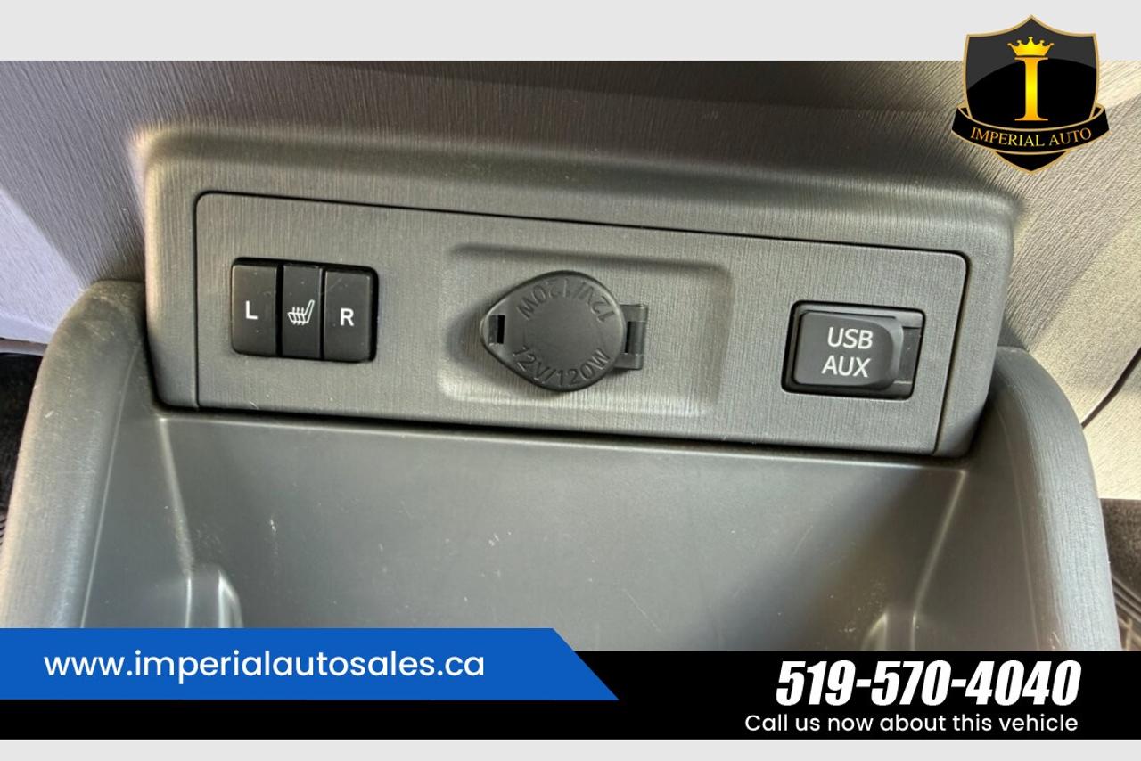 2012 Toyota Prius V -CLEAN HISTORY Photo