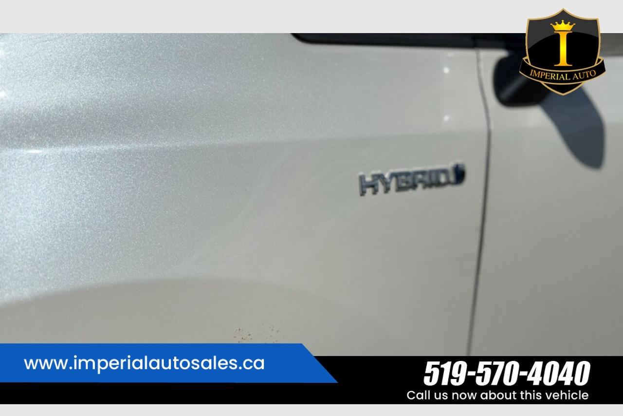 2012 Toyota Prius V -CLEAN HISTORY Photo