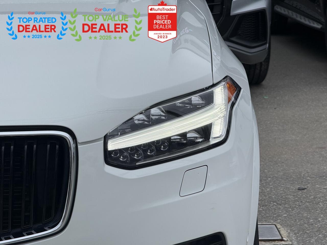 2018 Volvo XC90 MOMENTUM | 7 SEATER | NAVI | LOADED Photo