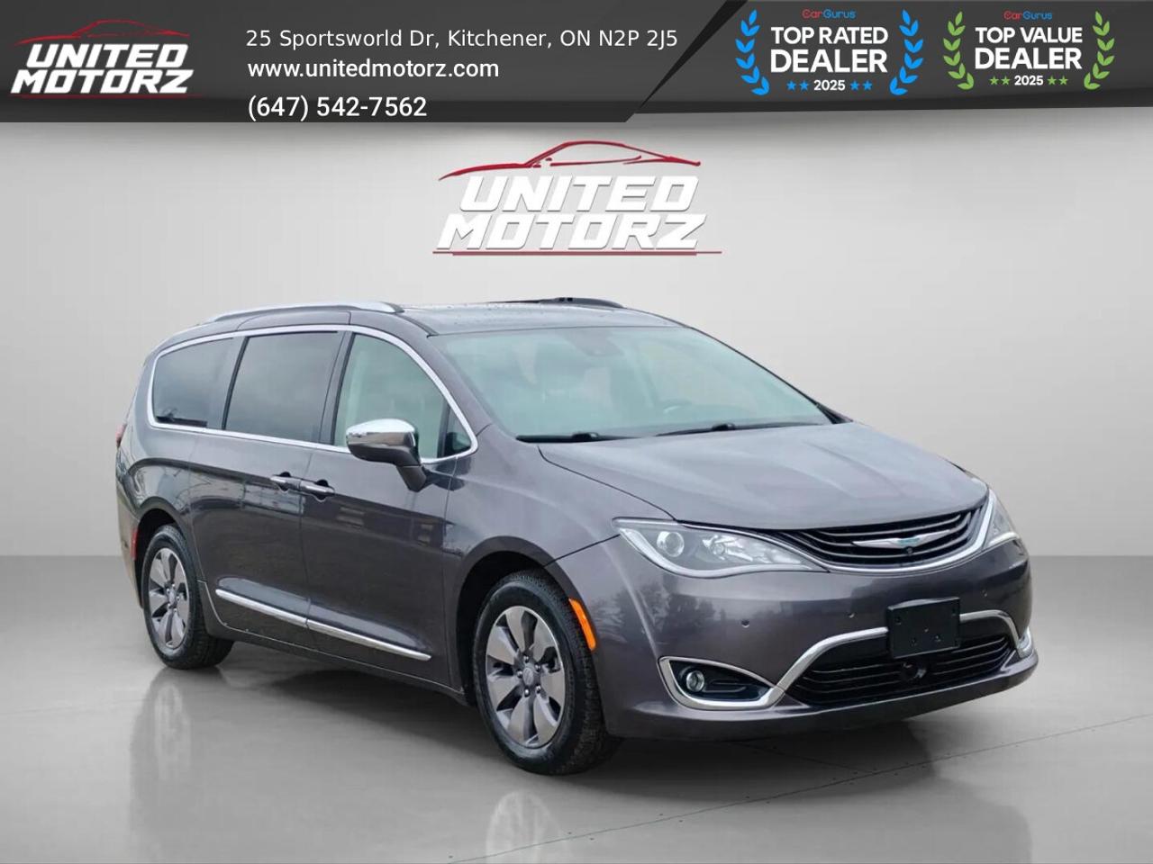 2017 Chrysler Pacifica Hybrid Platinum~SAFETY CERTIFIED~NO ACCIDENTS~ ONE Photo