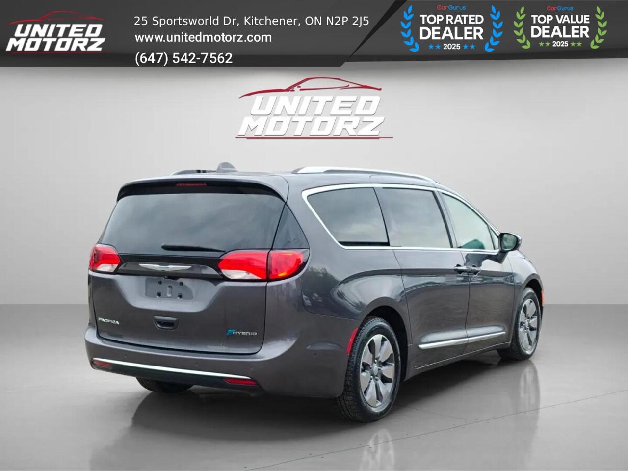 2017 Chrysler Pacifica Hybrid Platinum~SAFETY CERTIFIED~NO ACCIDENTS~ ONE Photo