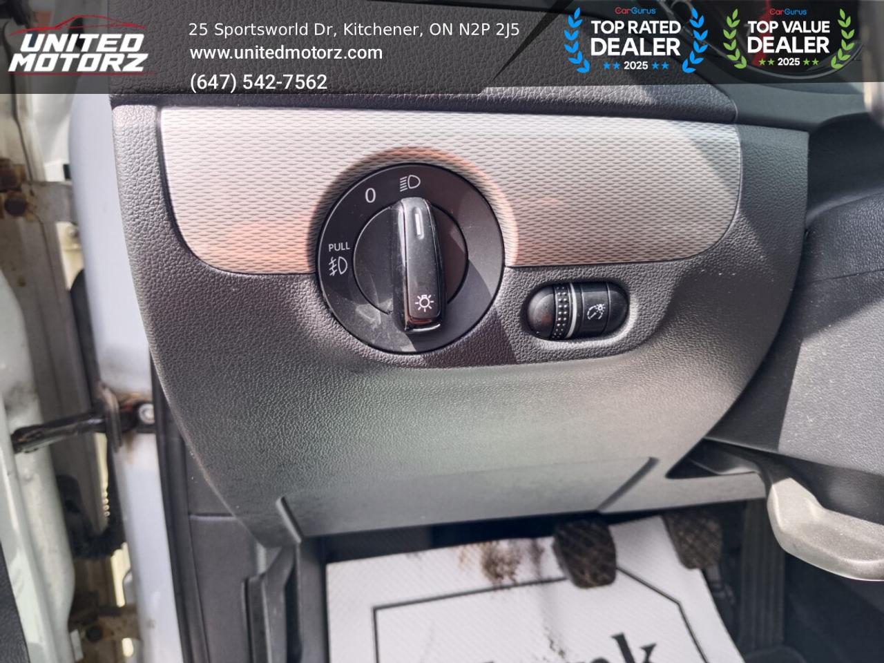 2017 Volkswagen Jetta S MAN ~SAFETY CERTIFIED~16 SERVICE RECORDS~ Photo