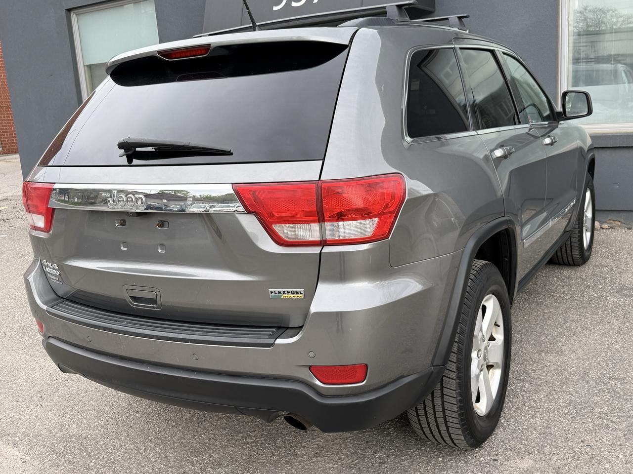 2013 Jeep Grand Cherokee Laredo Photo