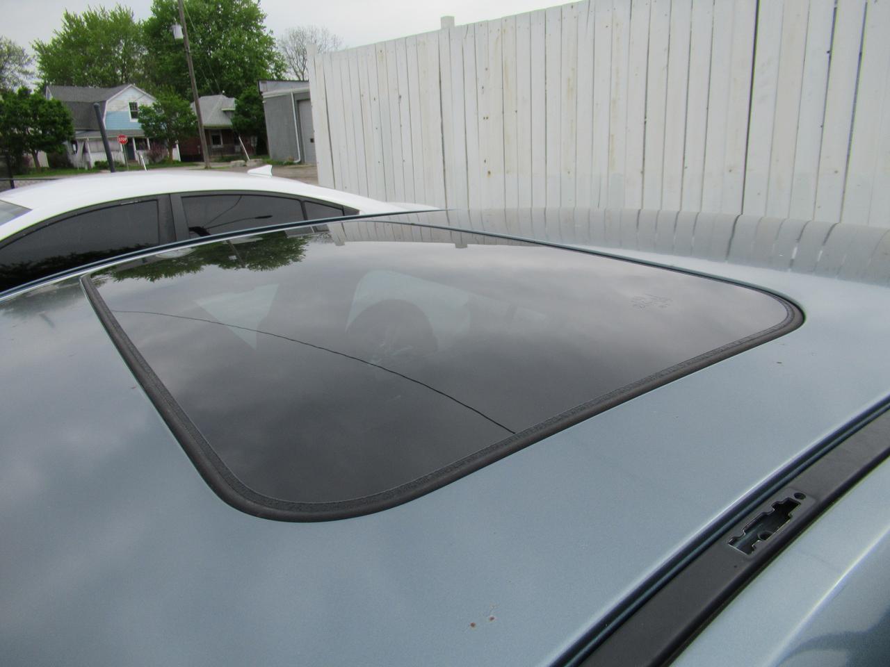 2010 Mazda MAZDA3 GX Photo4