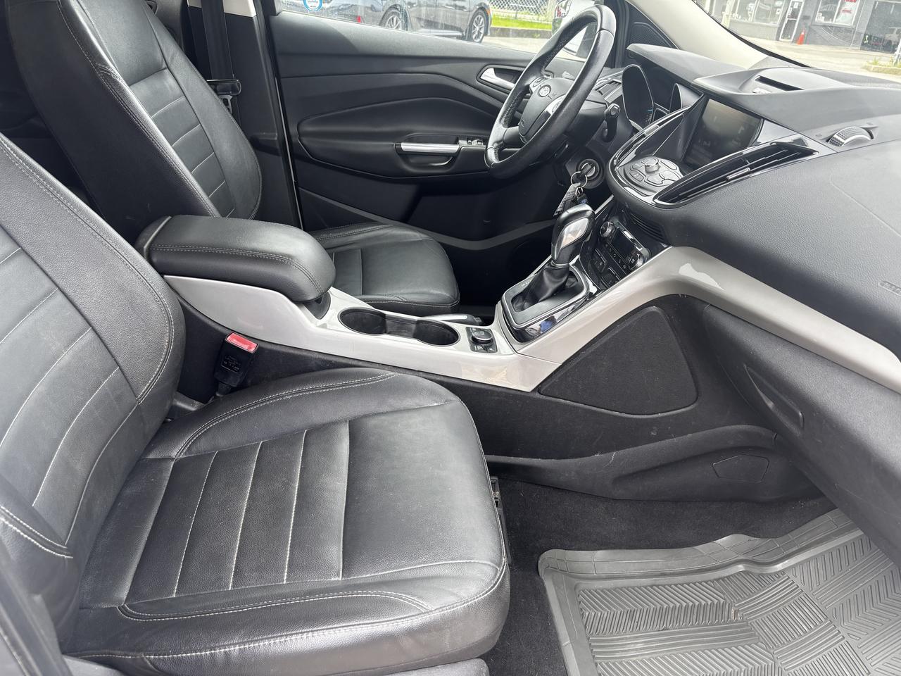 2013 Ford Escape SEL Photo