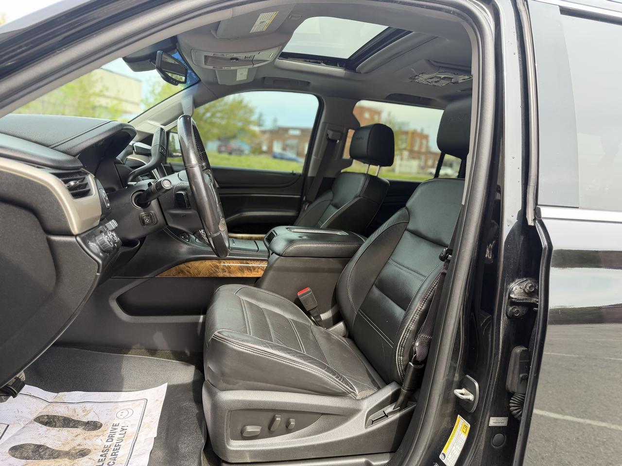 2016 GMC Yukon XL Denali Photo