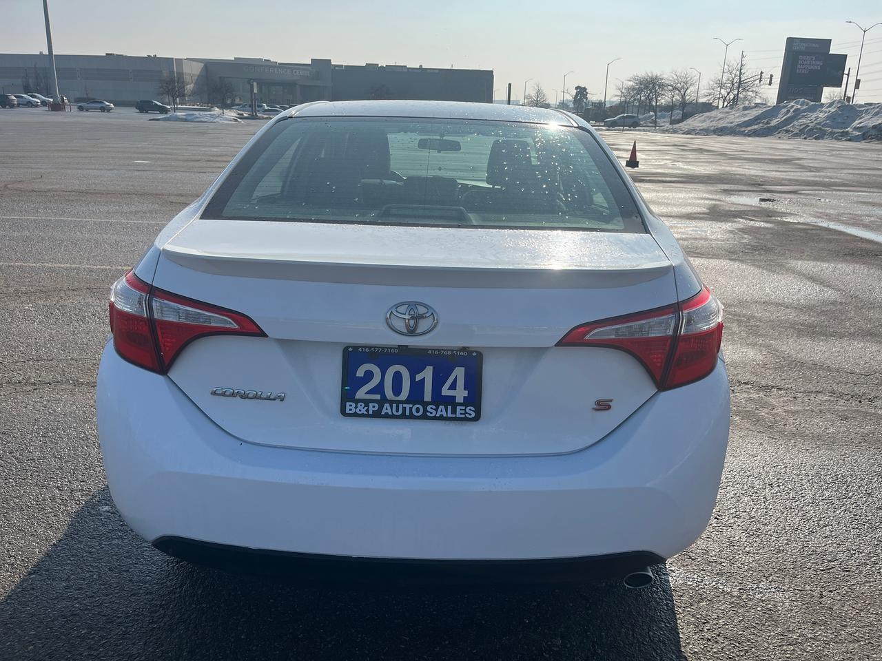 2014 Toyota Corolla S Photo