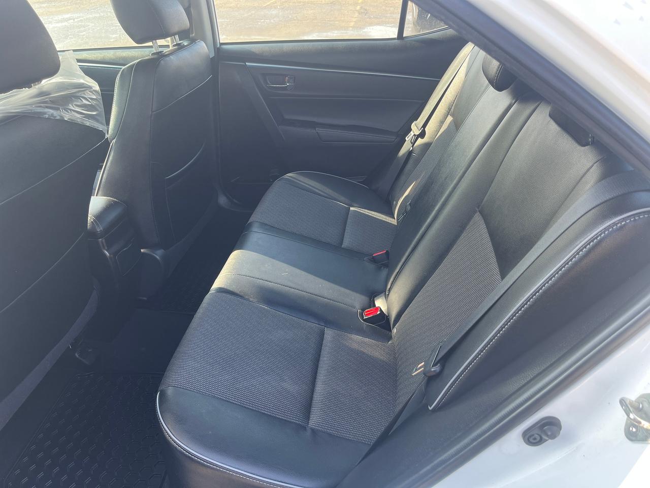 2014 Toyota Corolla S Photo