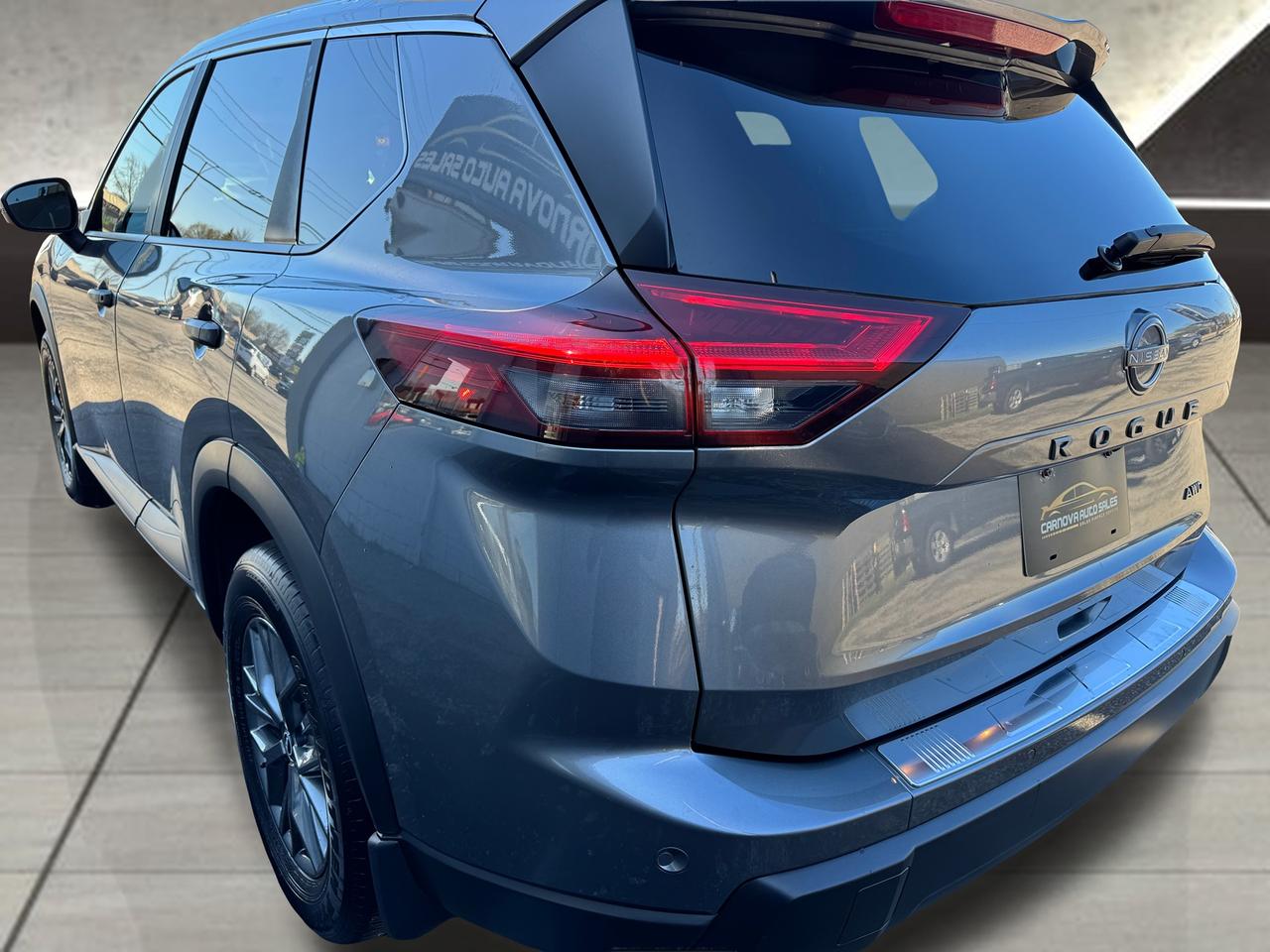 2024 Nissan Rogue S AWD+ONE OWNER+CLEAN CARFAX+LEASE RETURN Photo