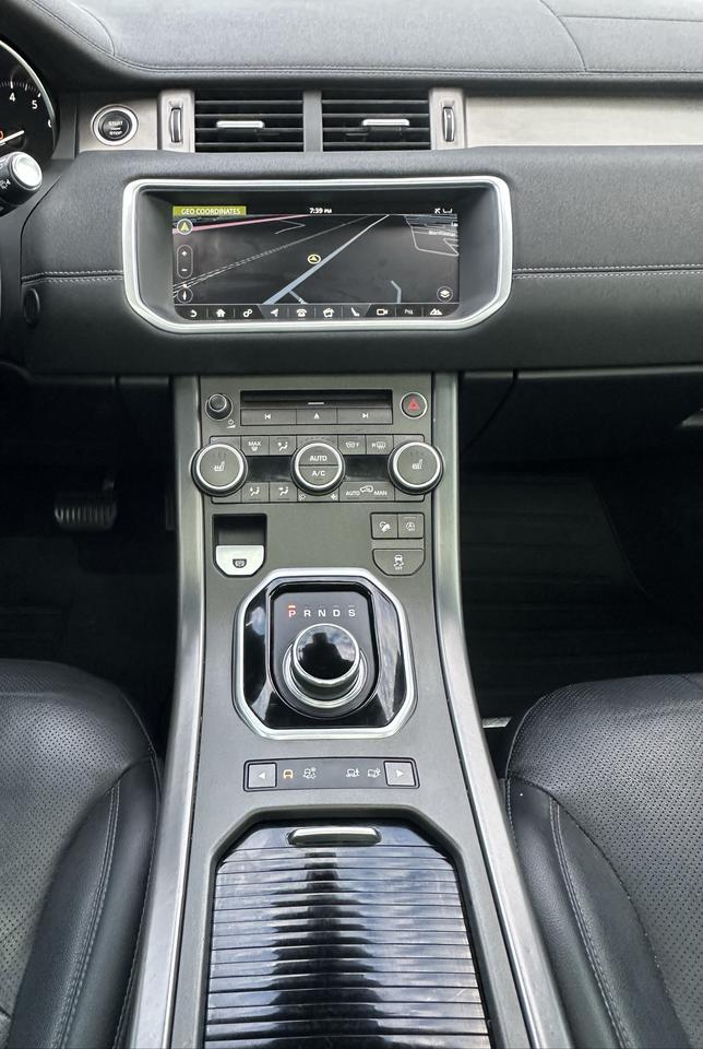 2018 Land Rover Range Rover Evoque Landmark Special Edition Photo