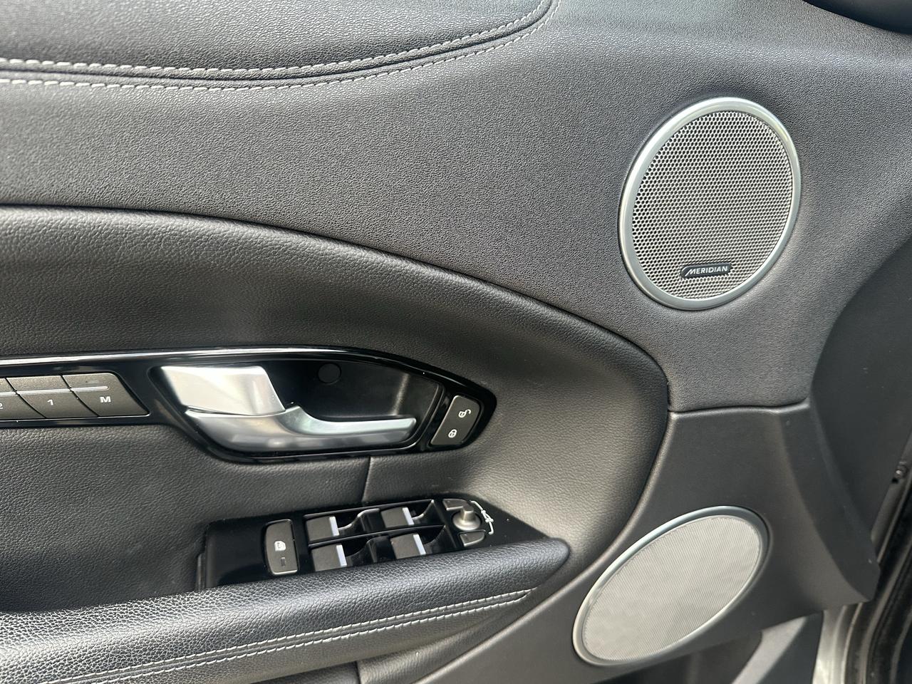 2018 Land Rover Range Rover Evoque Landmark Special Edition Photo