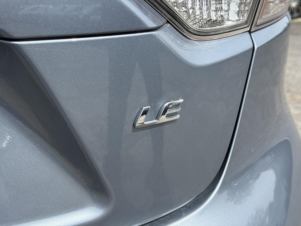 2022 Toyota Corolla LE Photo