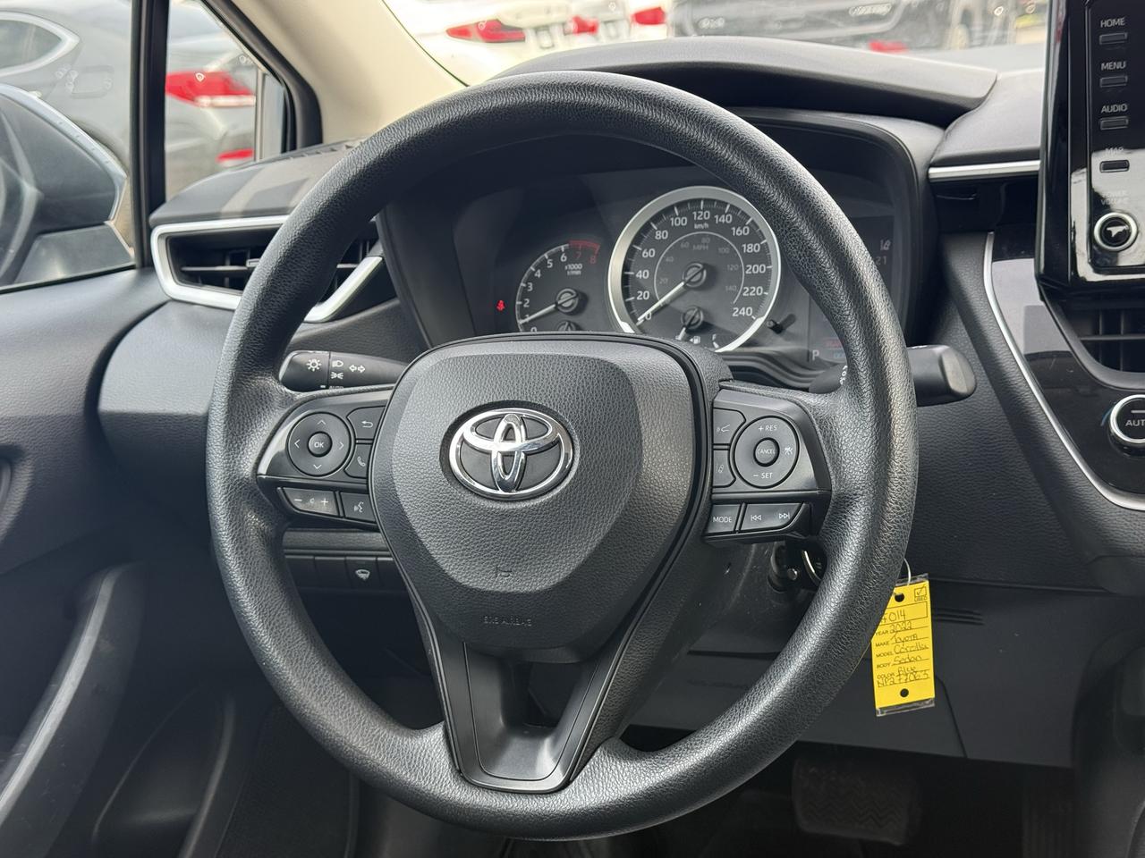 2022 Toyota Corolla LE Photo