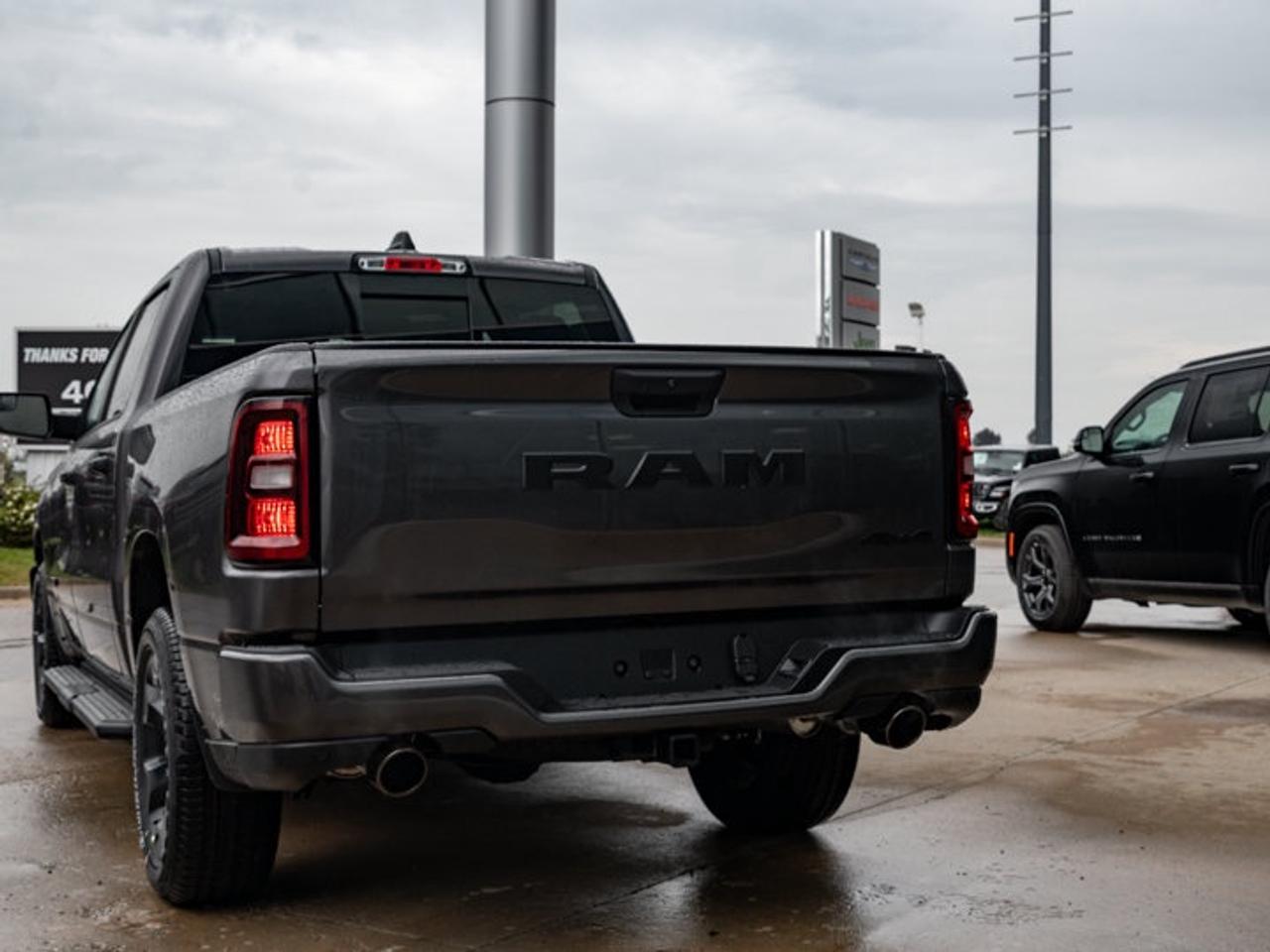 2026 RAM 1500 Express Photo