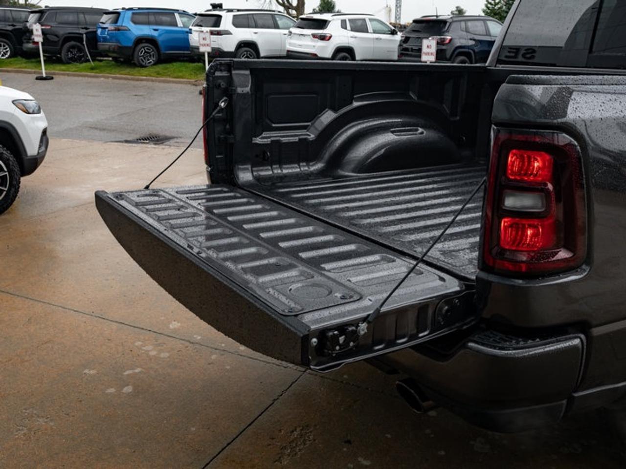 2026 RAM 1500 Express Photo