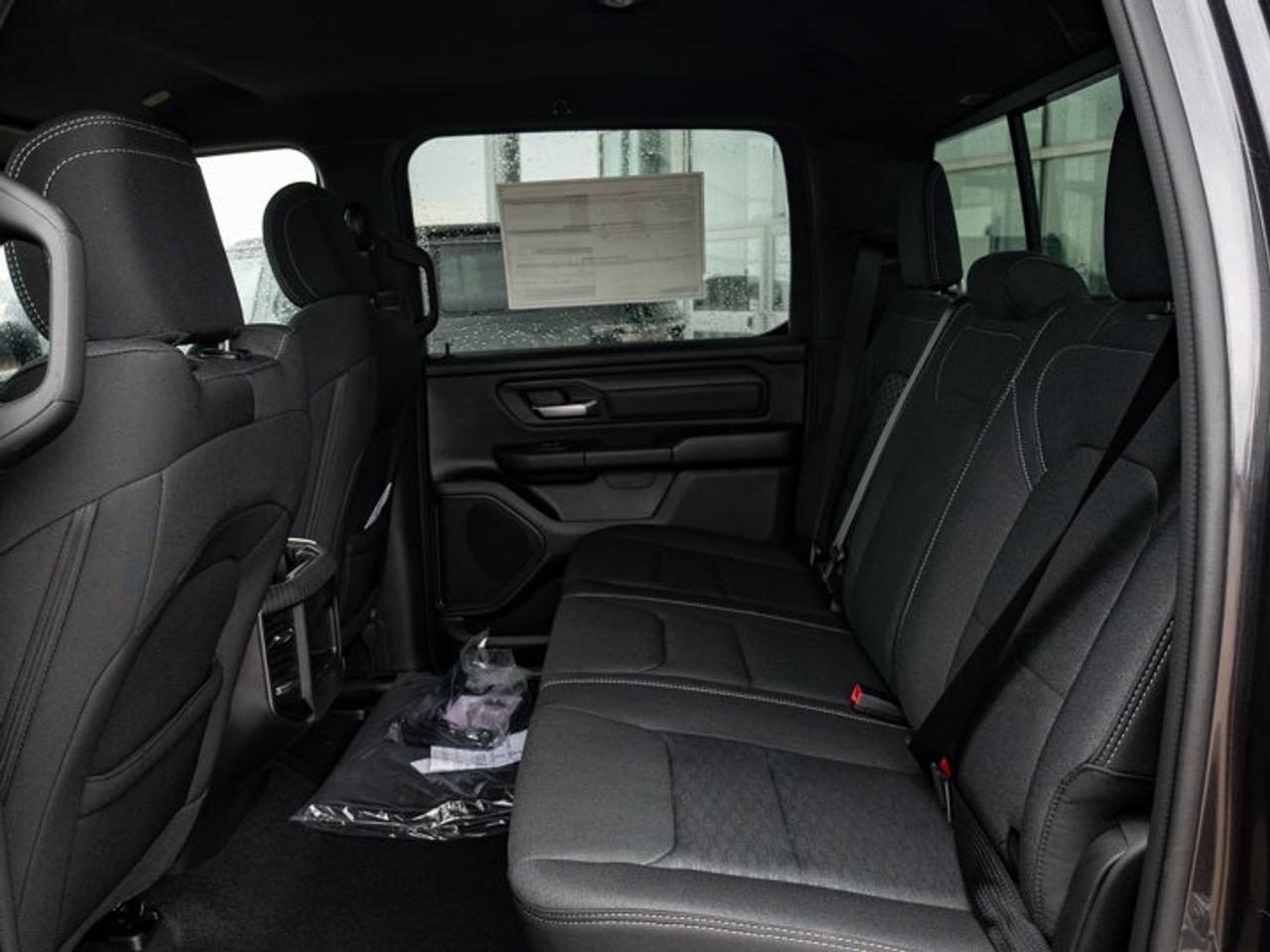 2026 RAM 1500 Express Photo