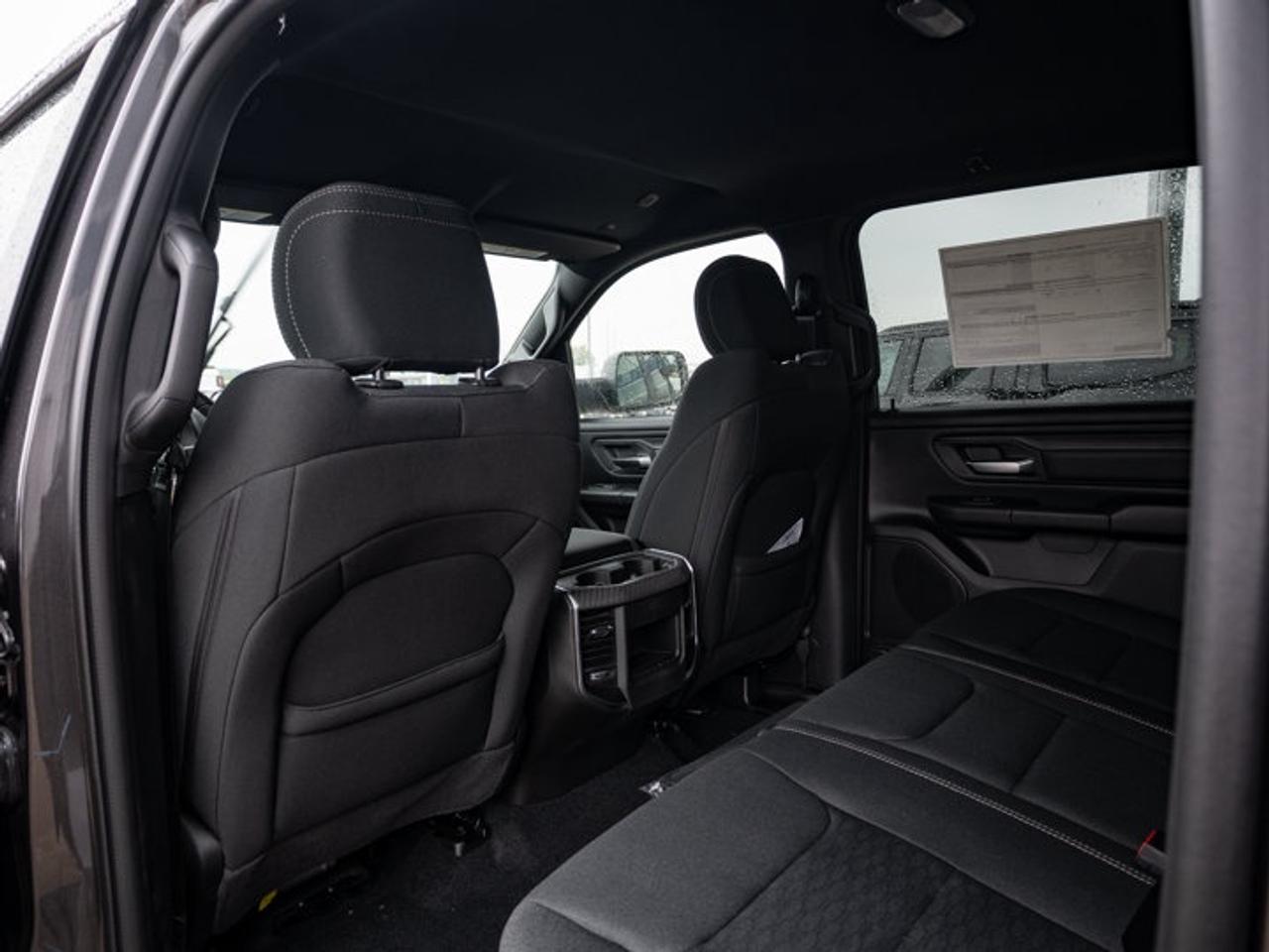 2026 RAM 1500 Express Photo
