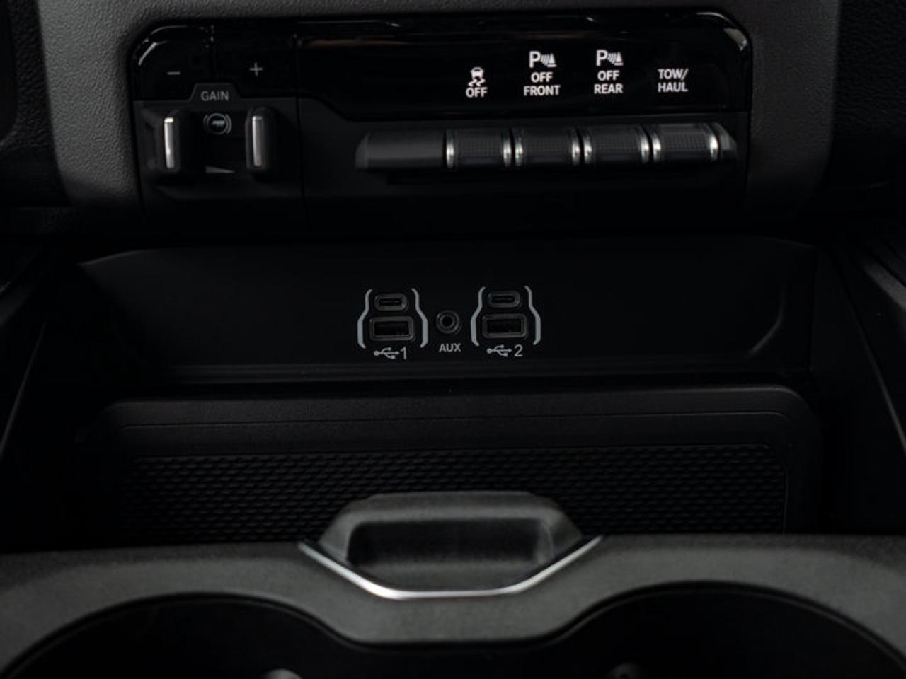 2026 RAM 1500 Express Photo