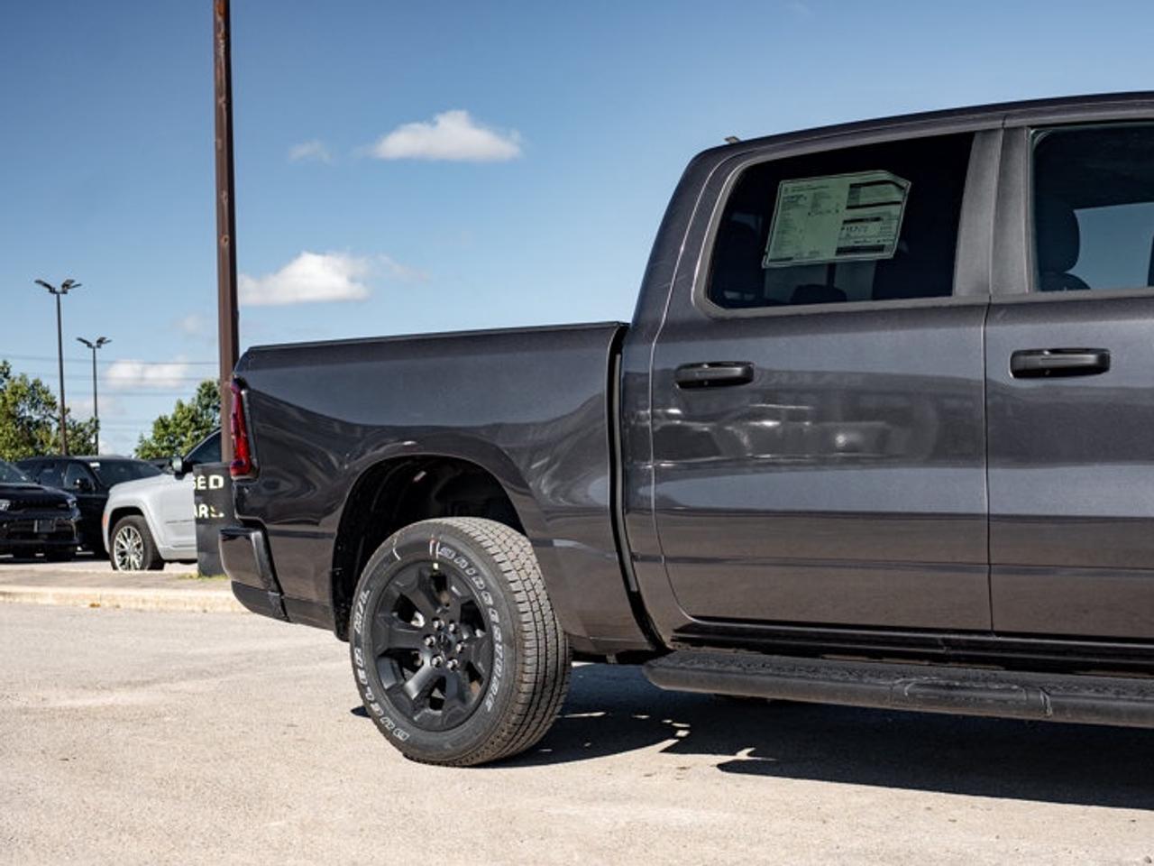 2026 RAM 1500 Express Photo