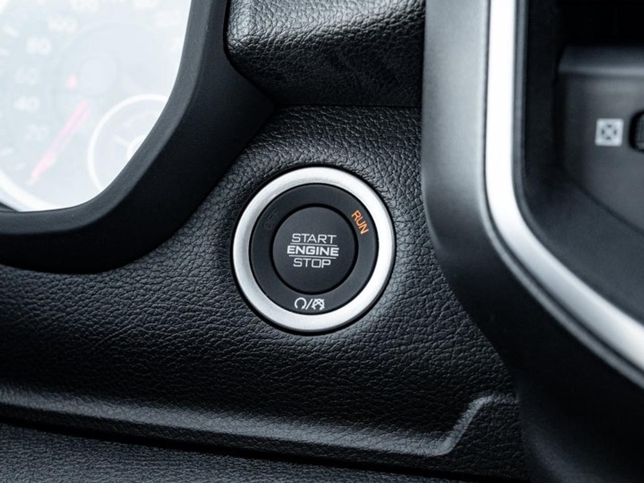 2026 RAM 1500 Express Photo