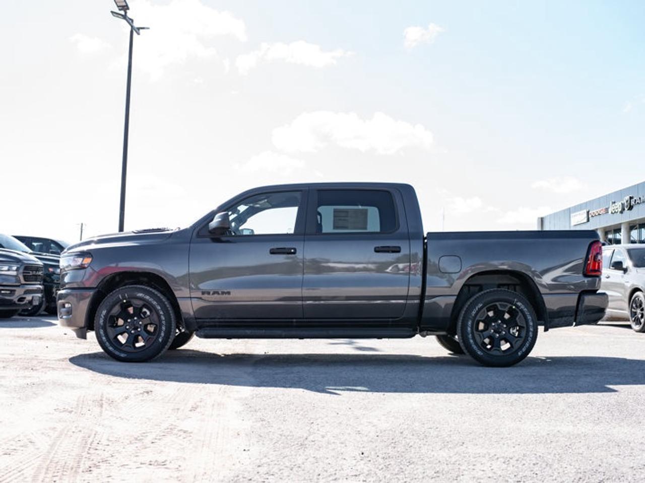 2026 RAM 1500 Express Photo