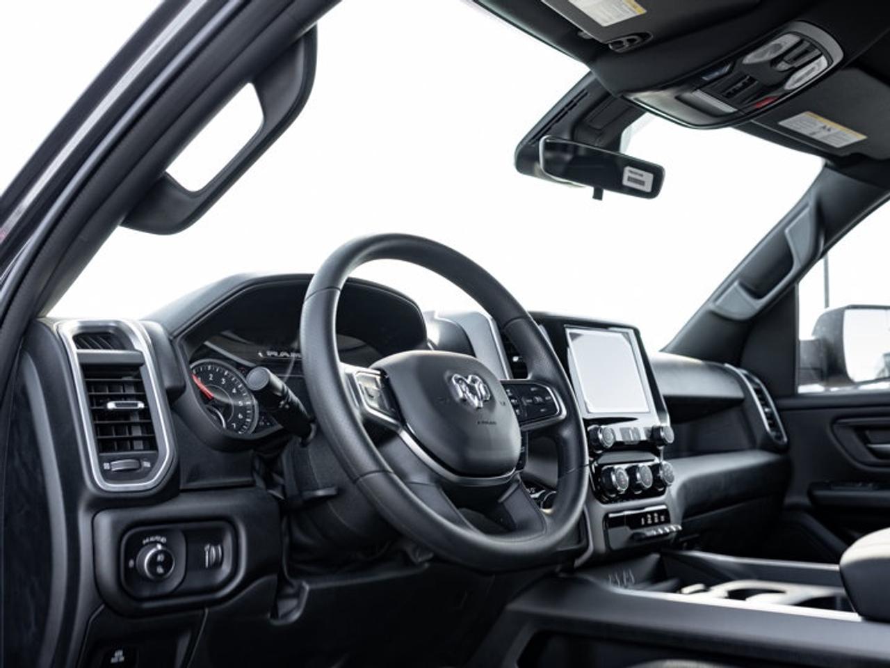 2026 RAM 1500 Express Photo
