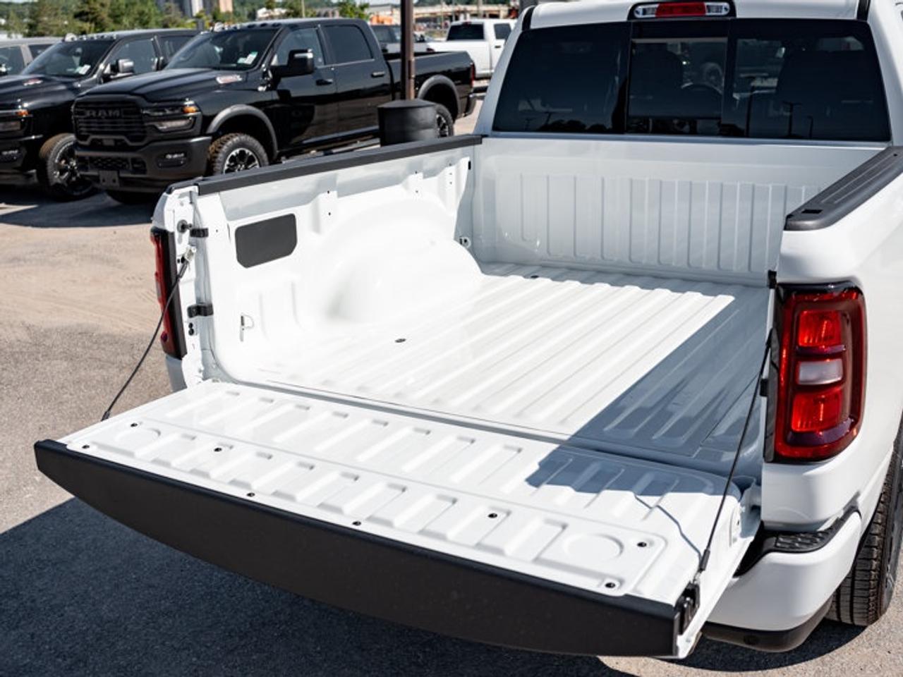 2026 RAM 1500 Express Photo