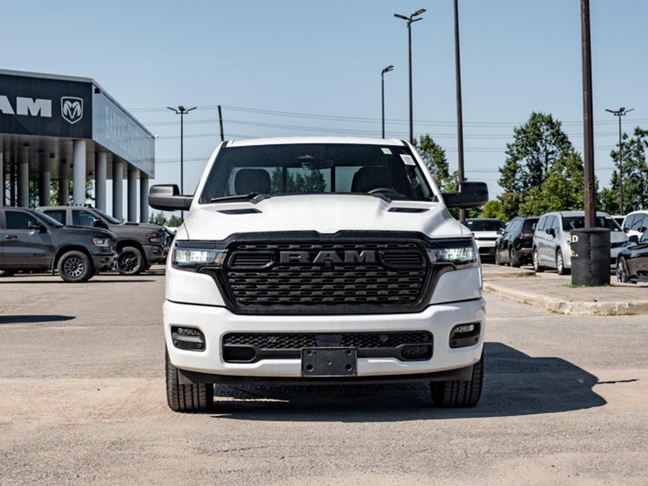 2026 RAM 1500 Express Photo
