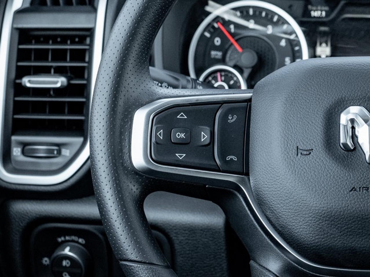 2026 RAM 1500 Express Photo