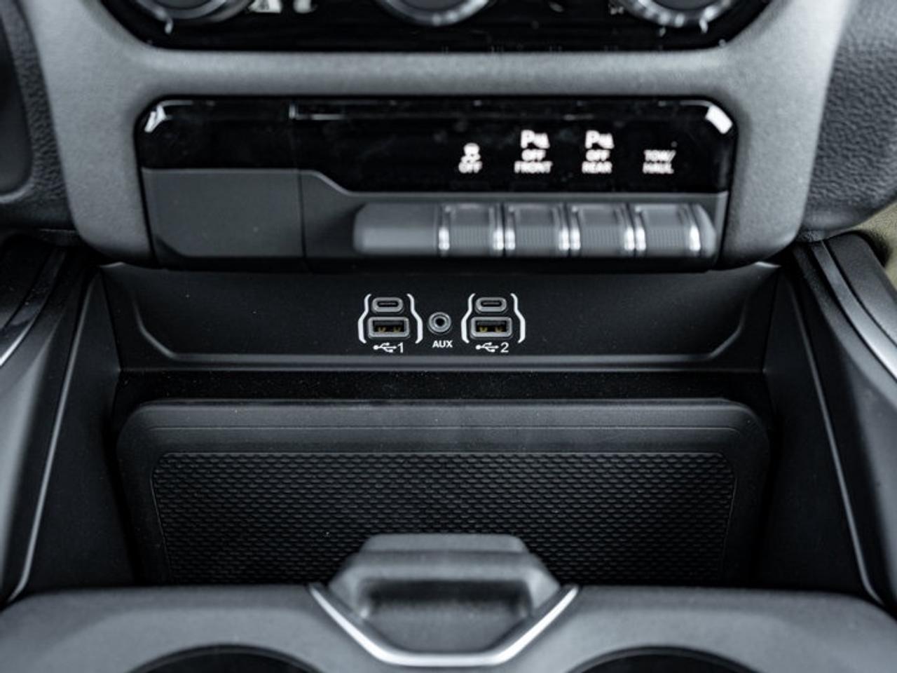2026 RAM 1500 Express Photo