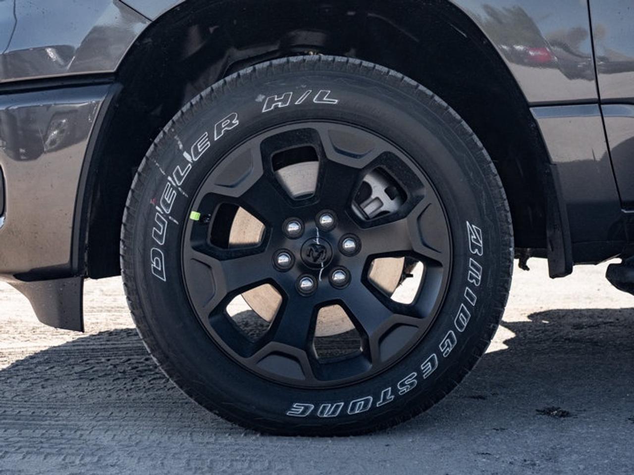 2026 RAM 1500 Express Photo