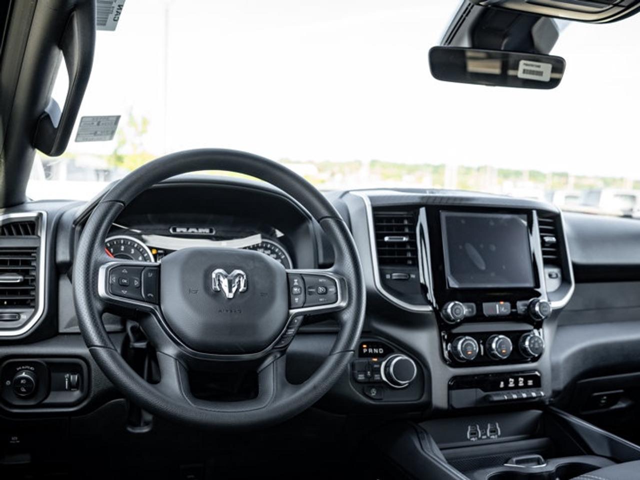 2026 RAM 1500 Express Photo