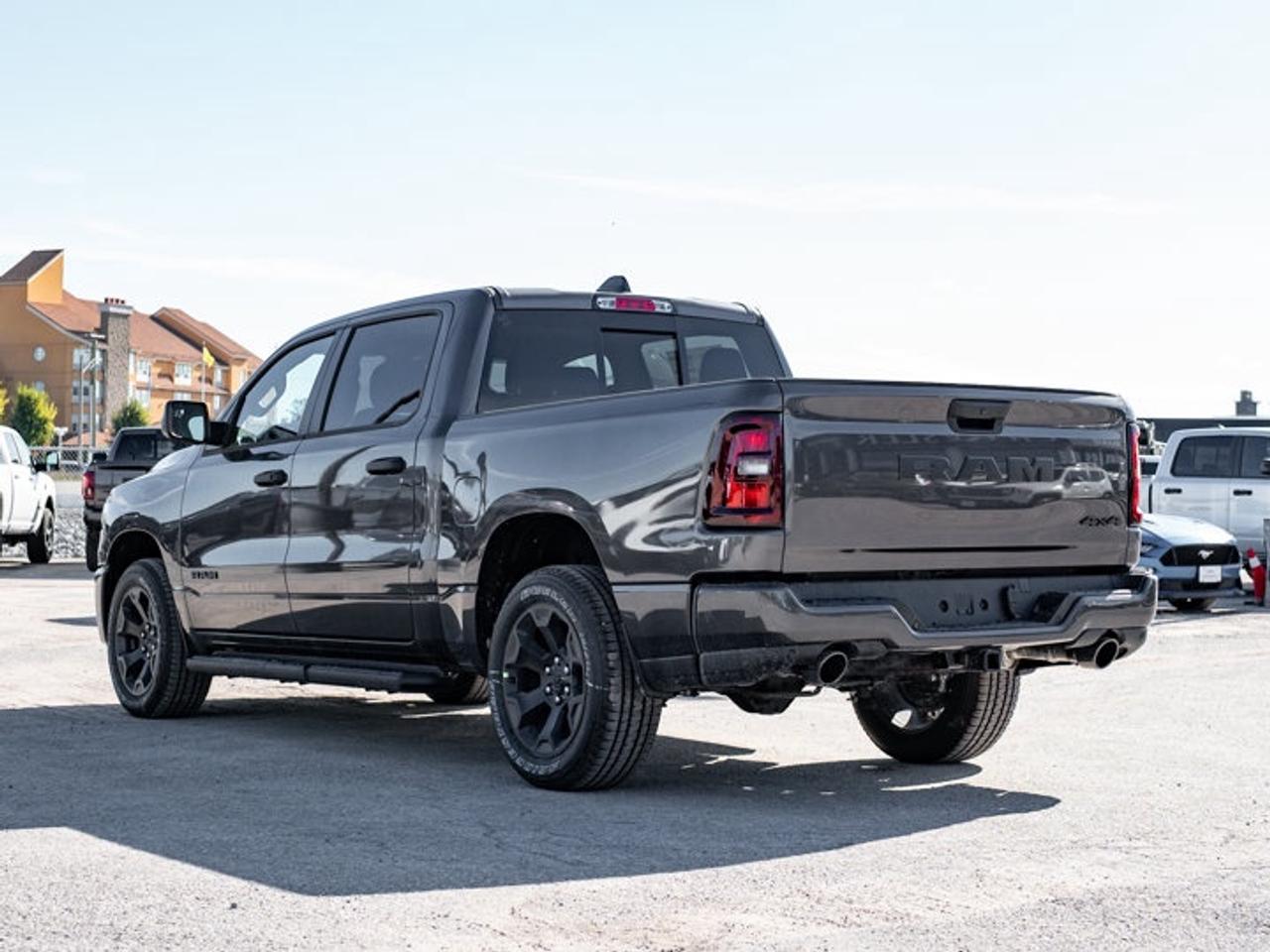 2026 RAM 1500 Express Photo
