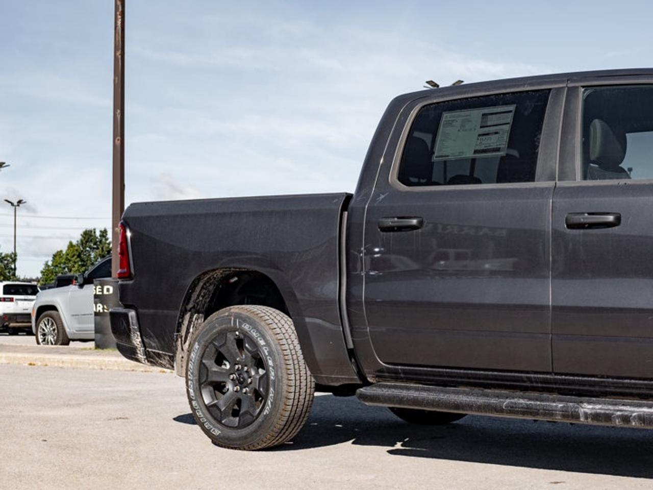 2026 RAM 1500 Express Photo
