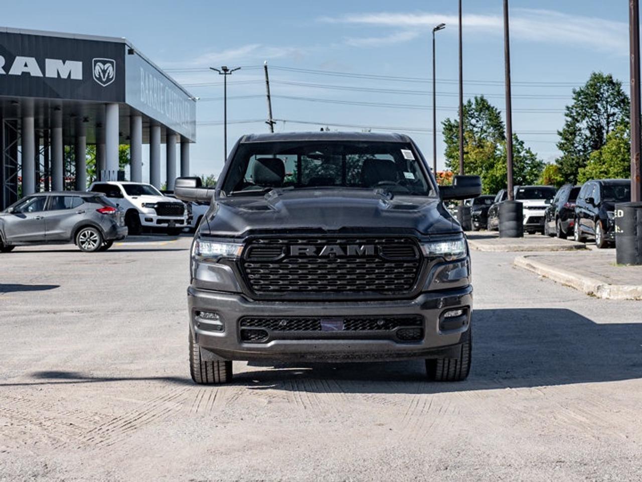 2026 RAM 1500 Express Photo