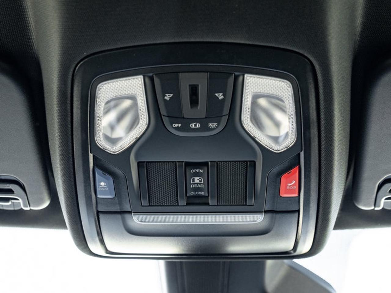 2026 RAM 1500 Express Photo