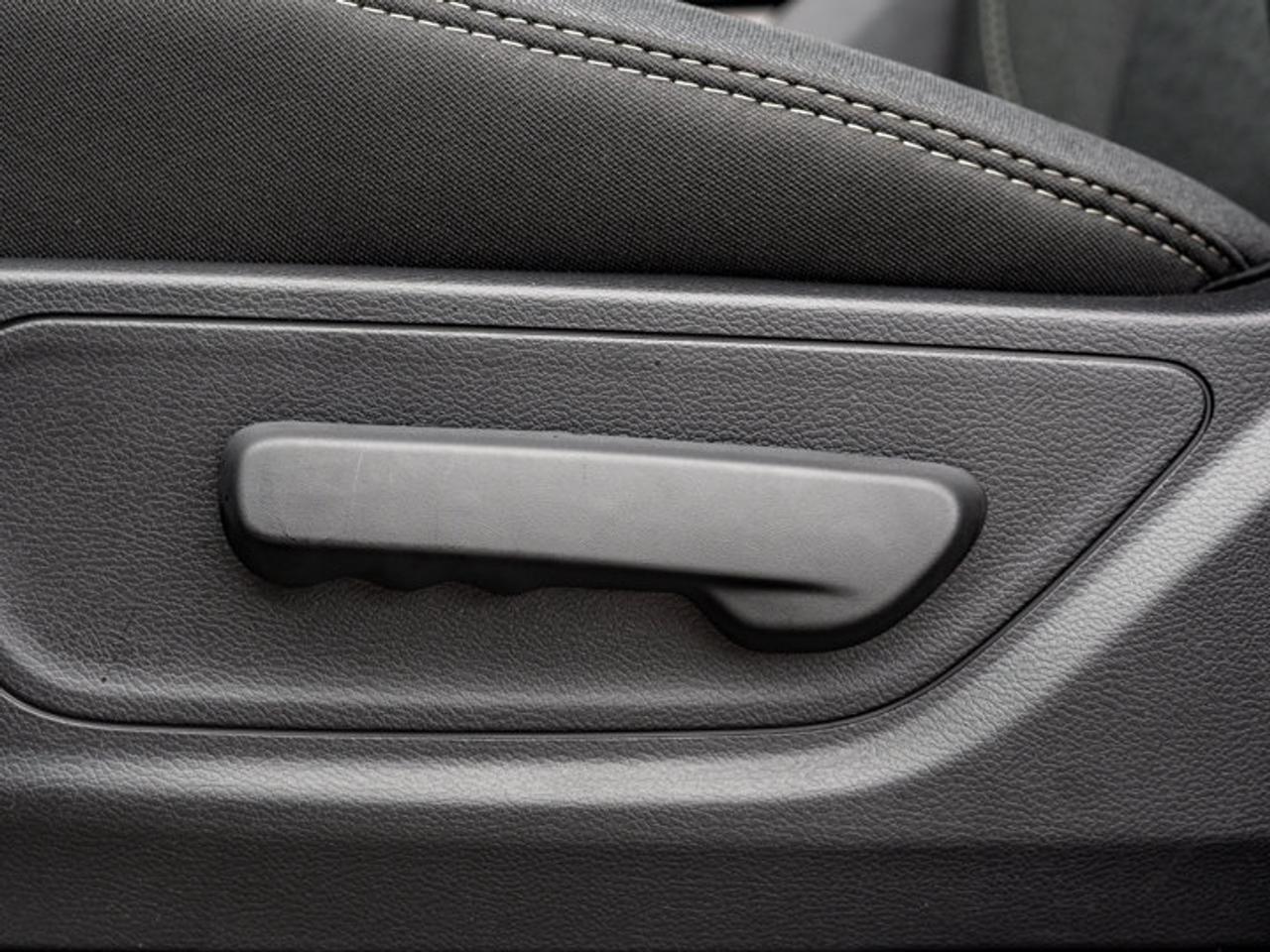 2026 RAM 1500 Express Photo