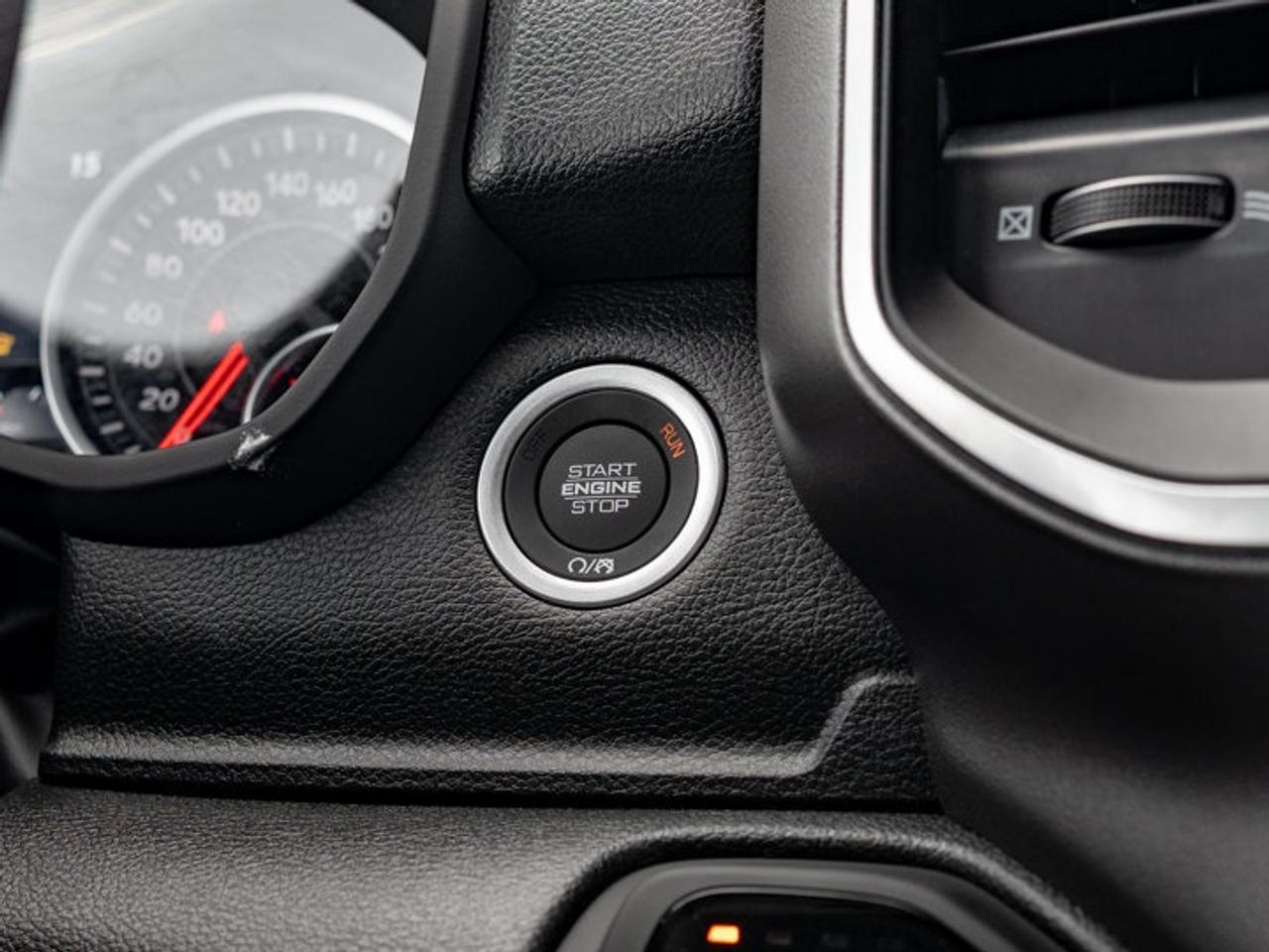 2026 RAM 1500 Express Photo
